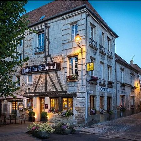 Logis - Hotel & Restaurant Du Tribunal Mortagne-au-Perche Exteriér fotografie