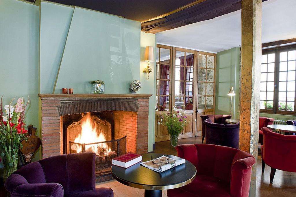 Logis - Hotel & Restaurant Du Tribunal Mortagne-au-Perche Exteriér fotografie