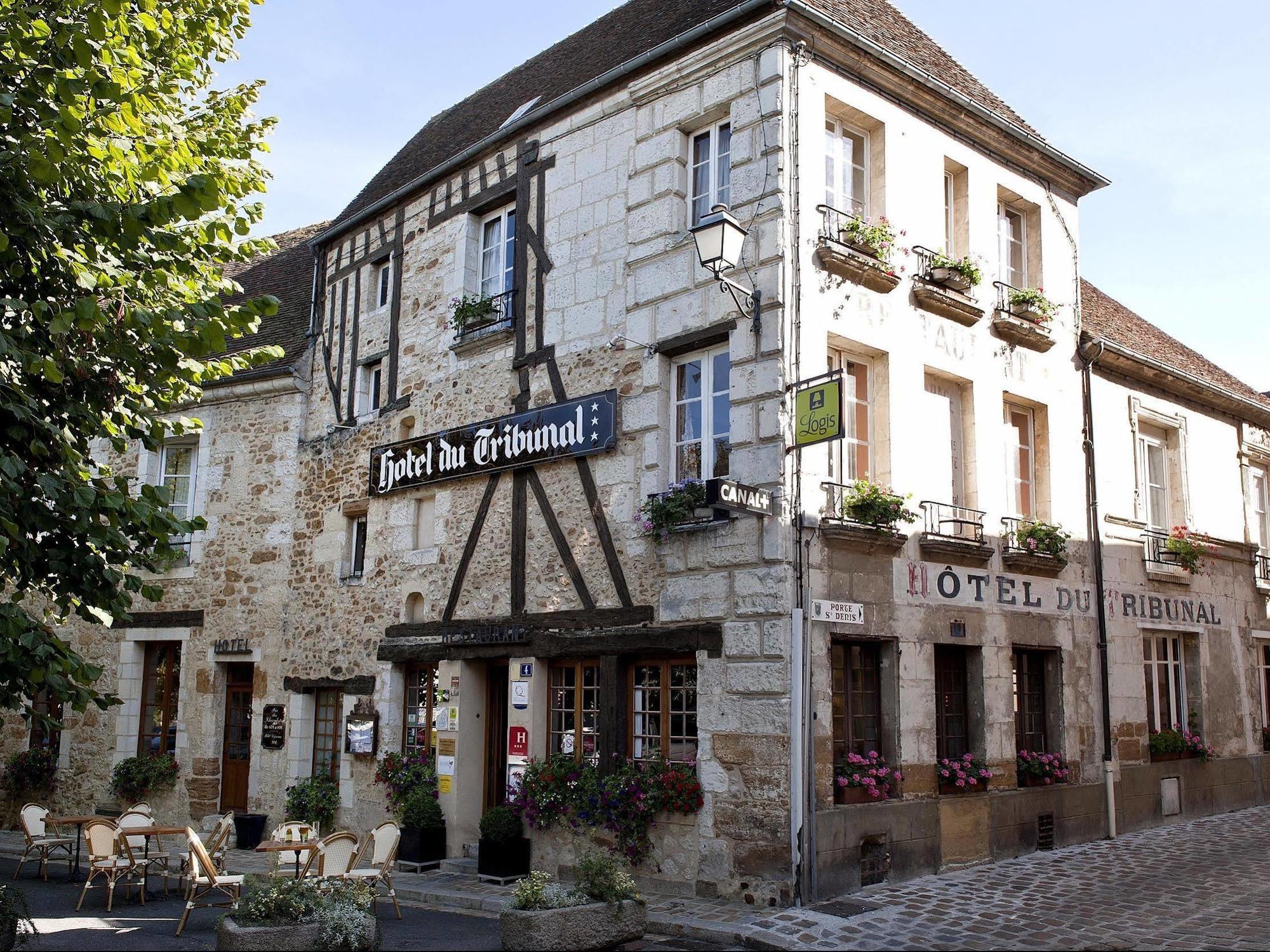 Logis - Hotel & Restaurant Du Tribunal Mortagne-au-Perche Exteriér fotografie
